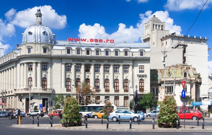 Academia de Studii Economice Bucureşti. Sursă foto::www.economica.net 