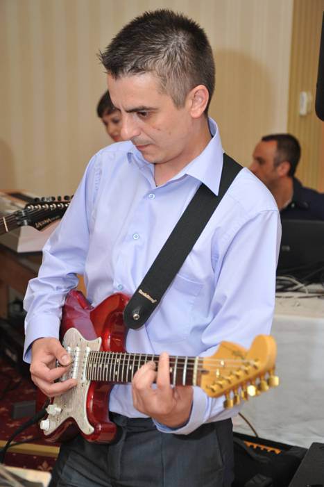 Prof. Adrian Tencuţiu