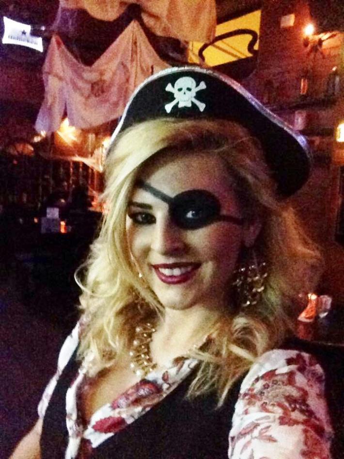 Interviu cu un pirat02