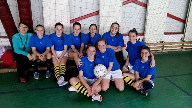 Echipa de fotbal feminin liceu