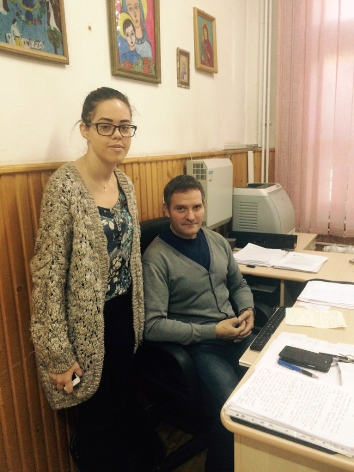 Director adjunct, prof. Calin Perte, alaturi de Andreea Teusdea