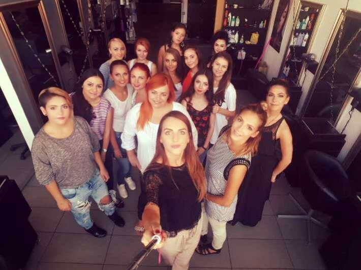 12782331_902740423180064_1668296758_n