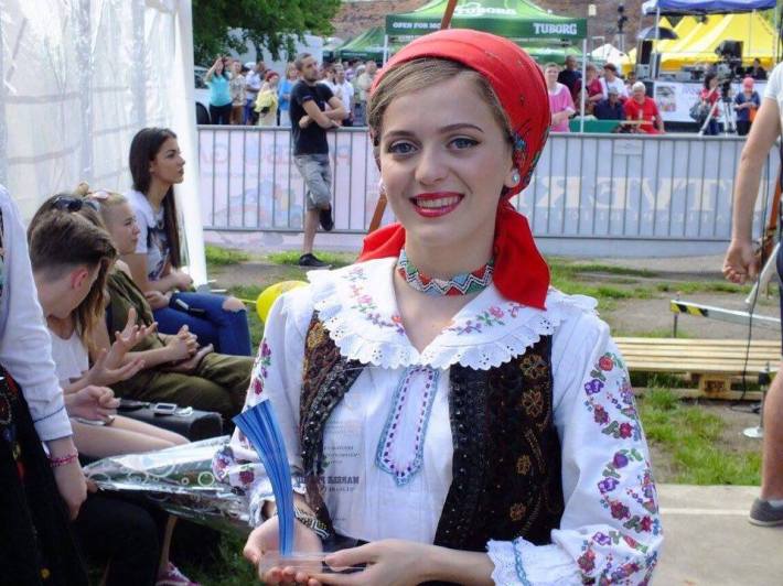 Roxana la concursul Mandru-i cântu din Bihor
