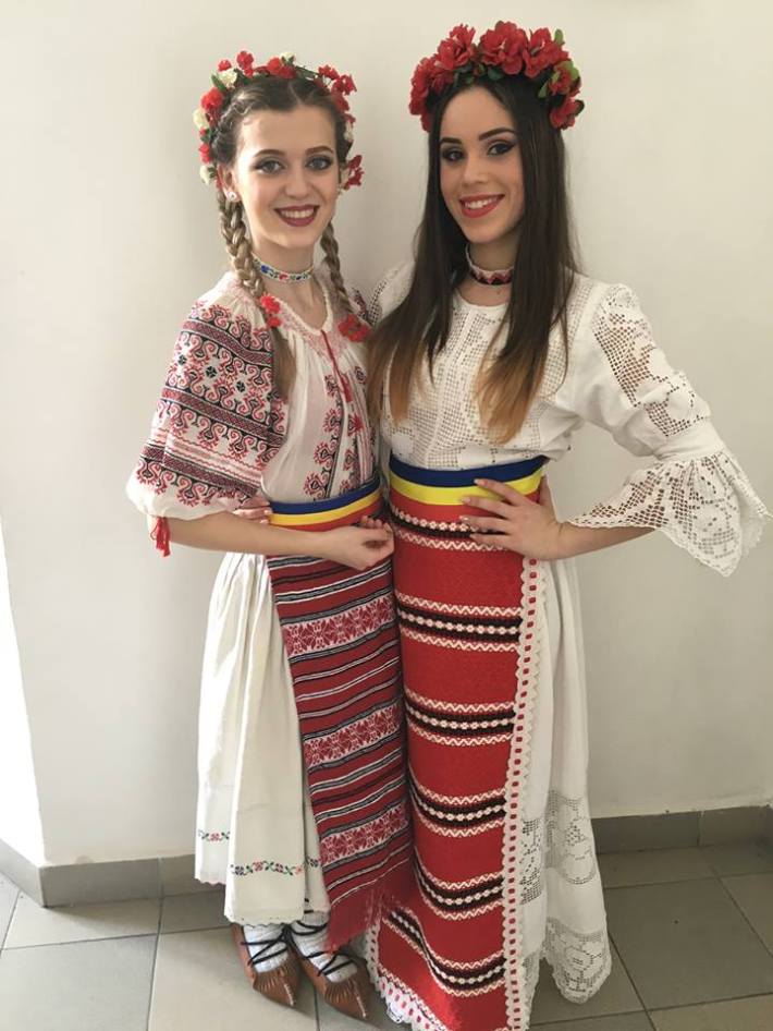 Roxana si Andrada Oros