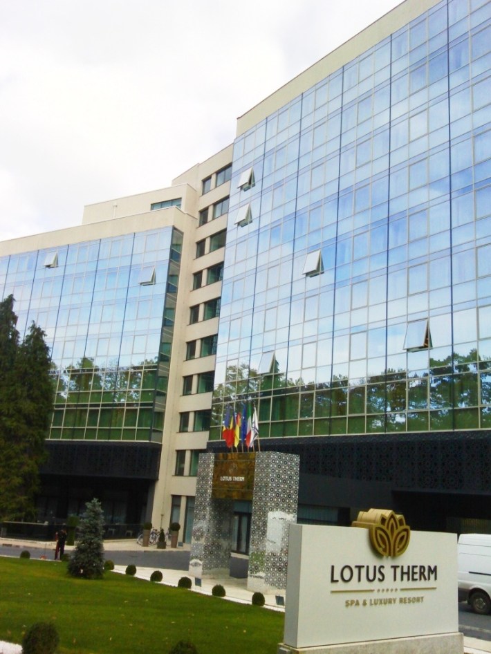 hotel-lotus-therm