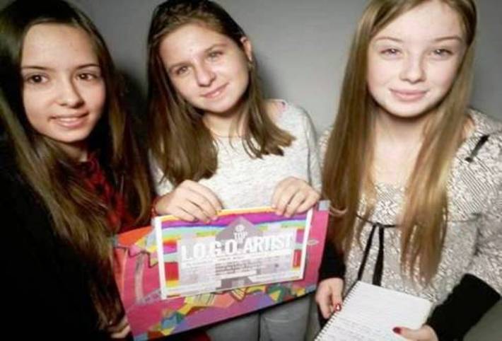 Locul I Maria Bodiu, clasa a VIII-a E.jpg