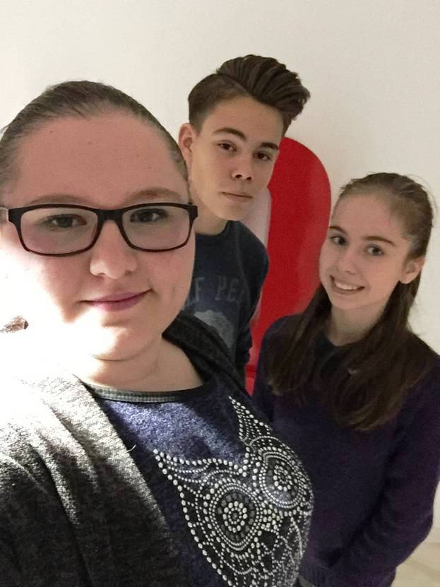 Andreea, alătruri de subsemnaţii, Paula Szabo şi Patric Andras