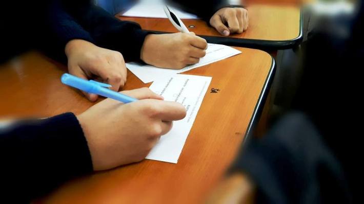 Completare buletine de vot