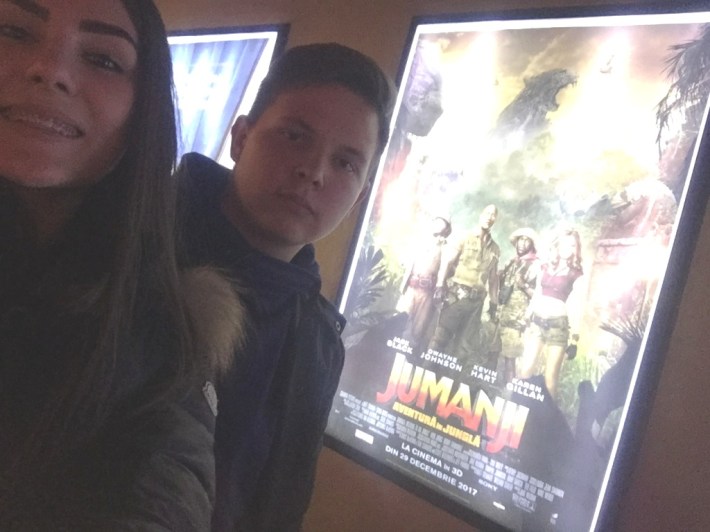 Emanuel Gavrila si Madalina Chira- Jumanji large