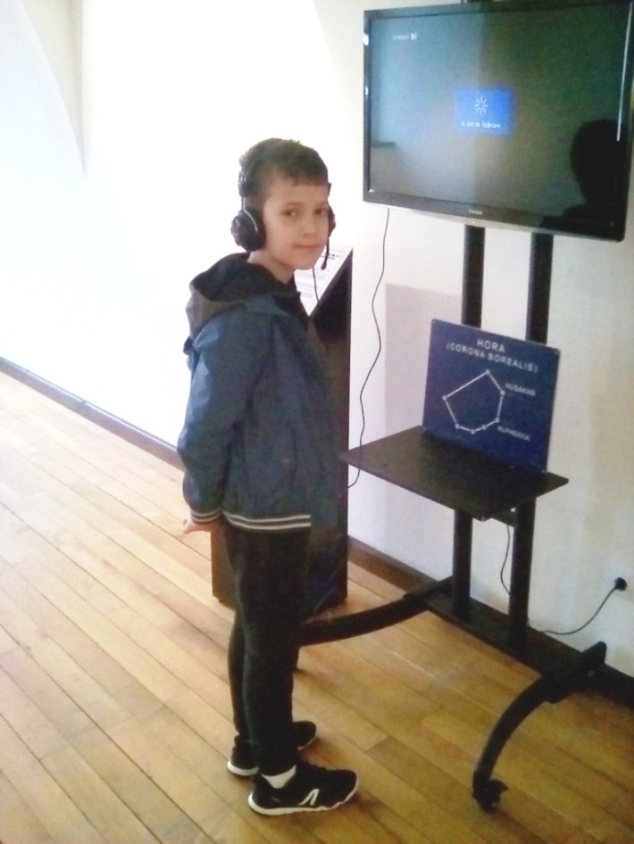 Andrei la expozitia din cetate.