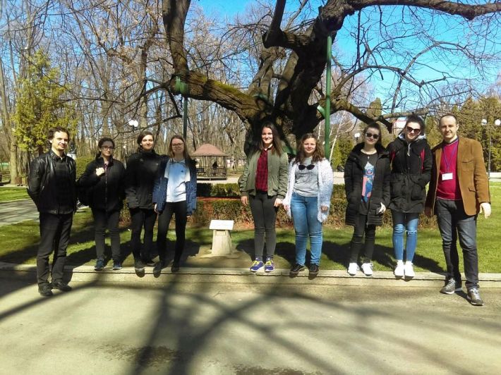 31296034_1403699236403382_8986507463813496832_n