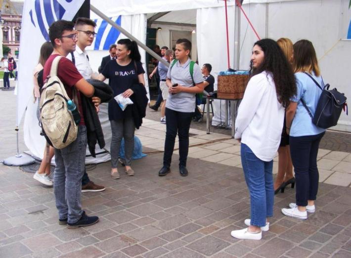 „Ce ţi dorim noi ţie dulce Românie” BIHON