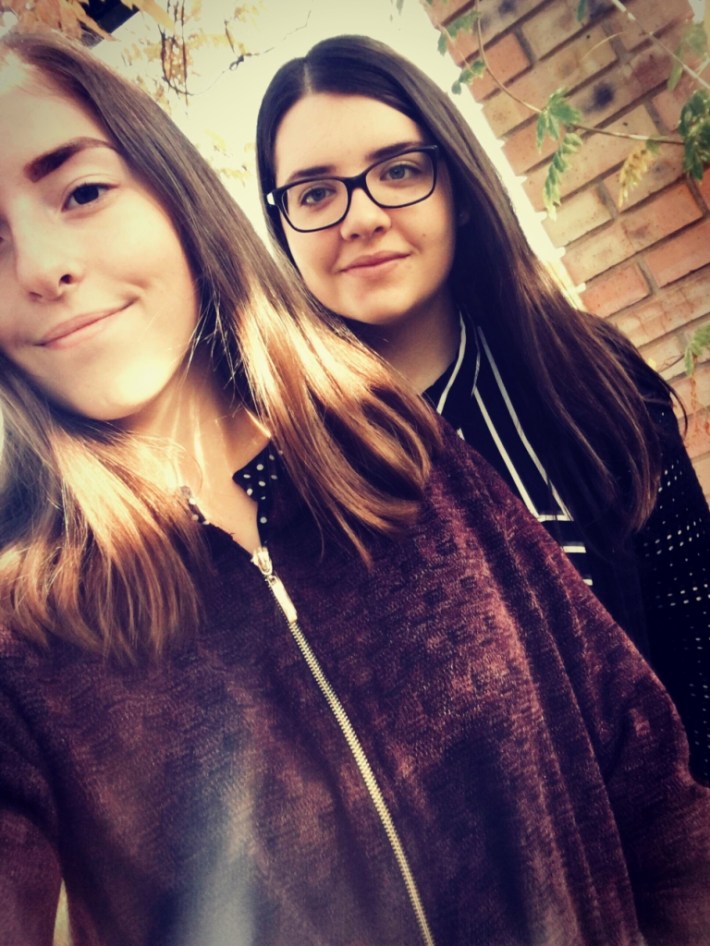 ANDREEA FEHER și DARIA MOCA