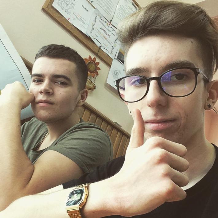 55549601_370780906856274_5364589245635756032_n