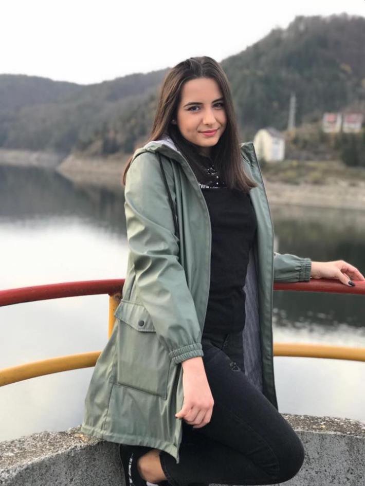 Cristea Alexandra, sf-Facebook