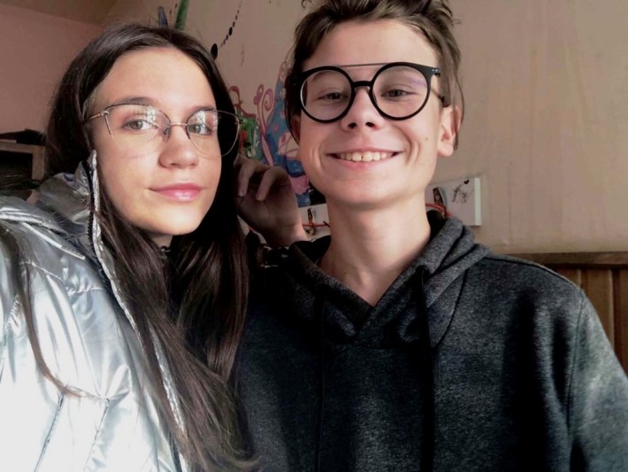 MARIA PETRILA, și ANTONIO UNGUR